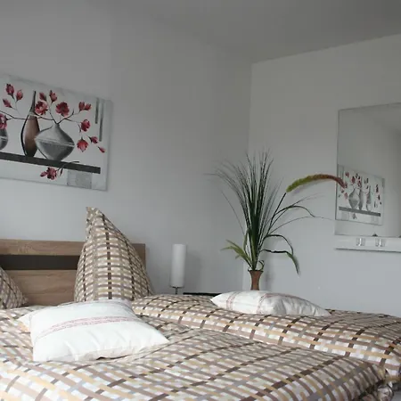 Hochwertig Ausgestattete Mit Balkon In Ruhiger Lage Appartement